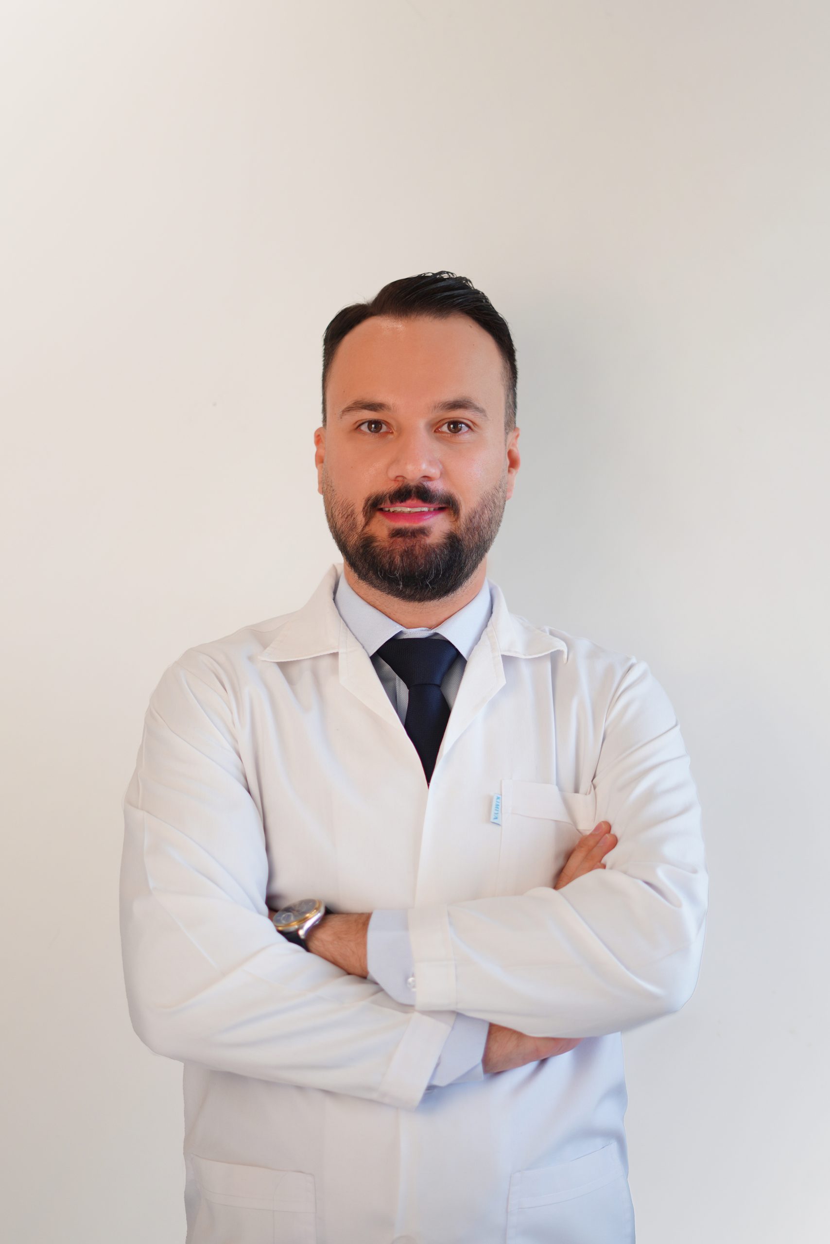 Dr. Mostafa Mirgalouy Bayat – Licensed Veterinarian, Founder of PetMed